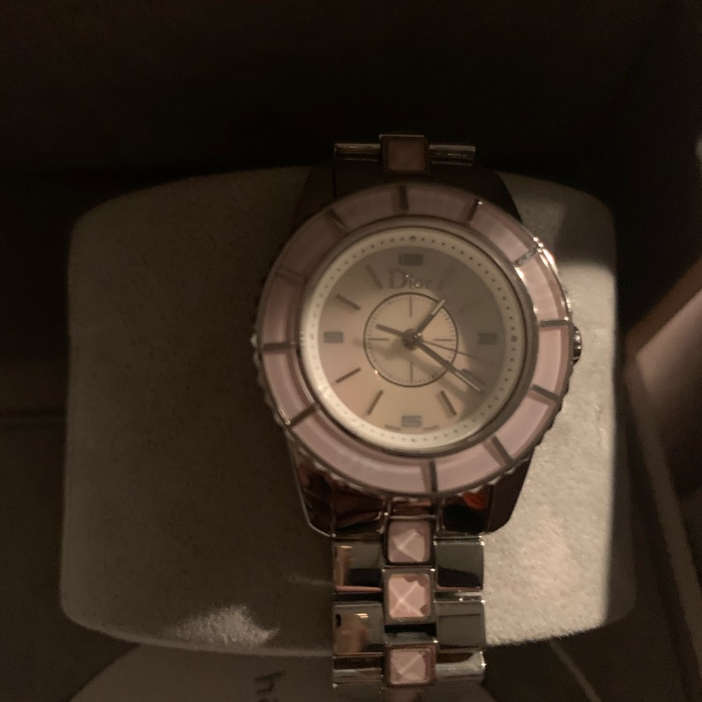 💕Dior Watch💕 - Picture 2 of 9